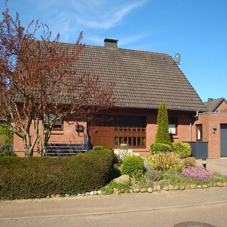 Apartment In Zentraler, Ruhiger Lage Klatt In